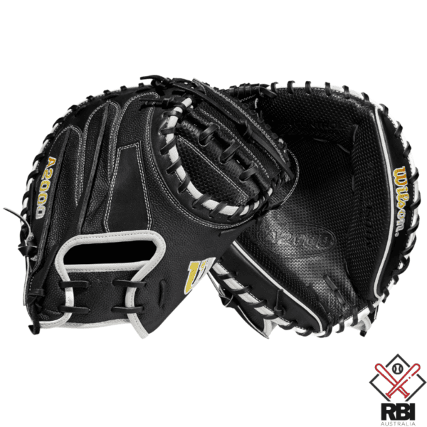 Wilson A2000 M1DSS 33.5" Catcher's Baseball Glove
