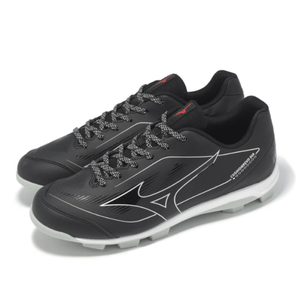 Mizuno CushionRevo Dia Moulded Cleats | Black