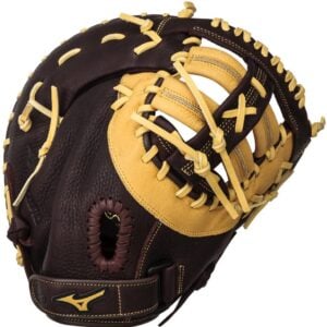 The Mizuno Franchise 12.5" First Base Baseball Glove comes with comfortable patterns based on the anatomical shape of your hand